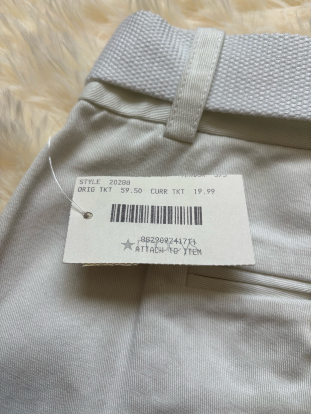 Lauren Ralph Lauren Petite Shorts 2P White Cotton Gold Ring Belt NWT - Picture 4 of 4